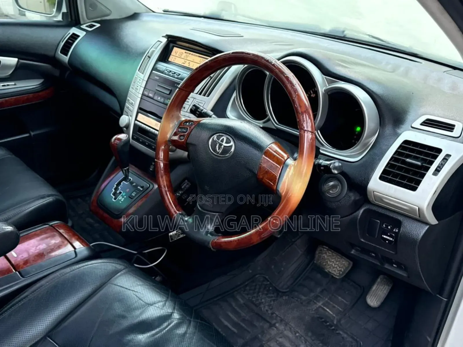 Toyota Harrier 2006 Silver
