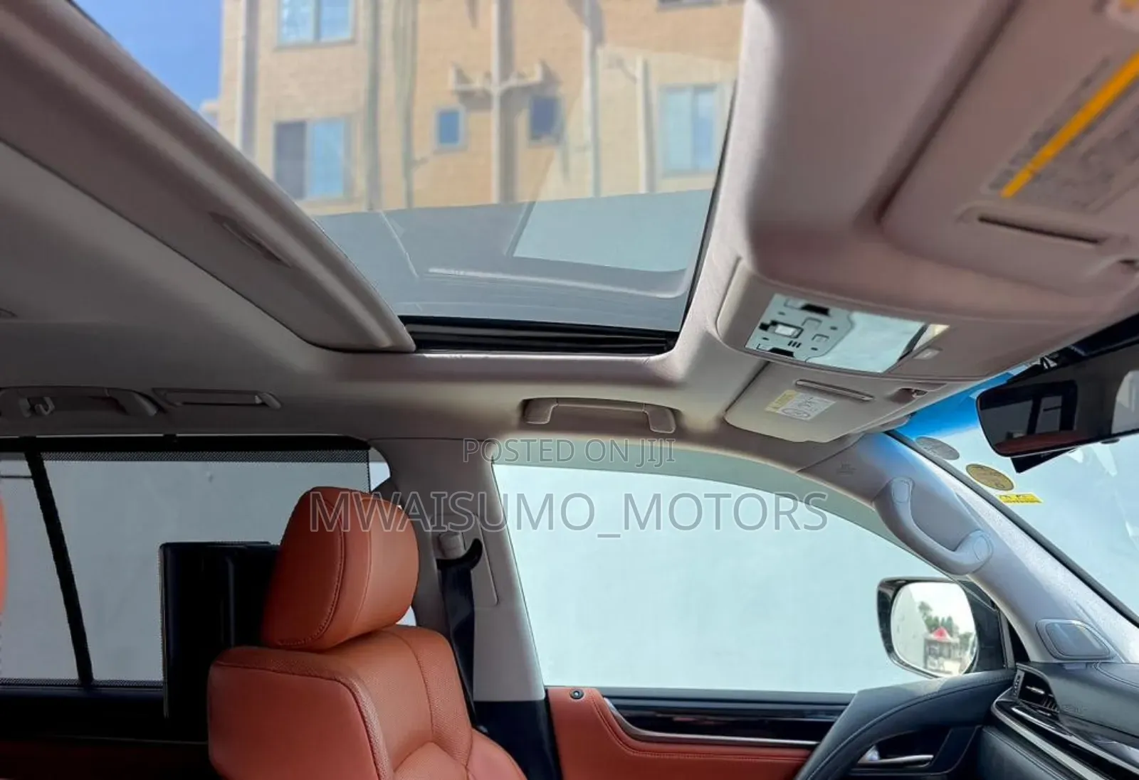 Lexus LX 2017 Gold
