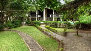 5bdrm House in Msasani Estate, Kinondoni for sale