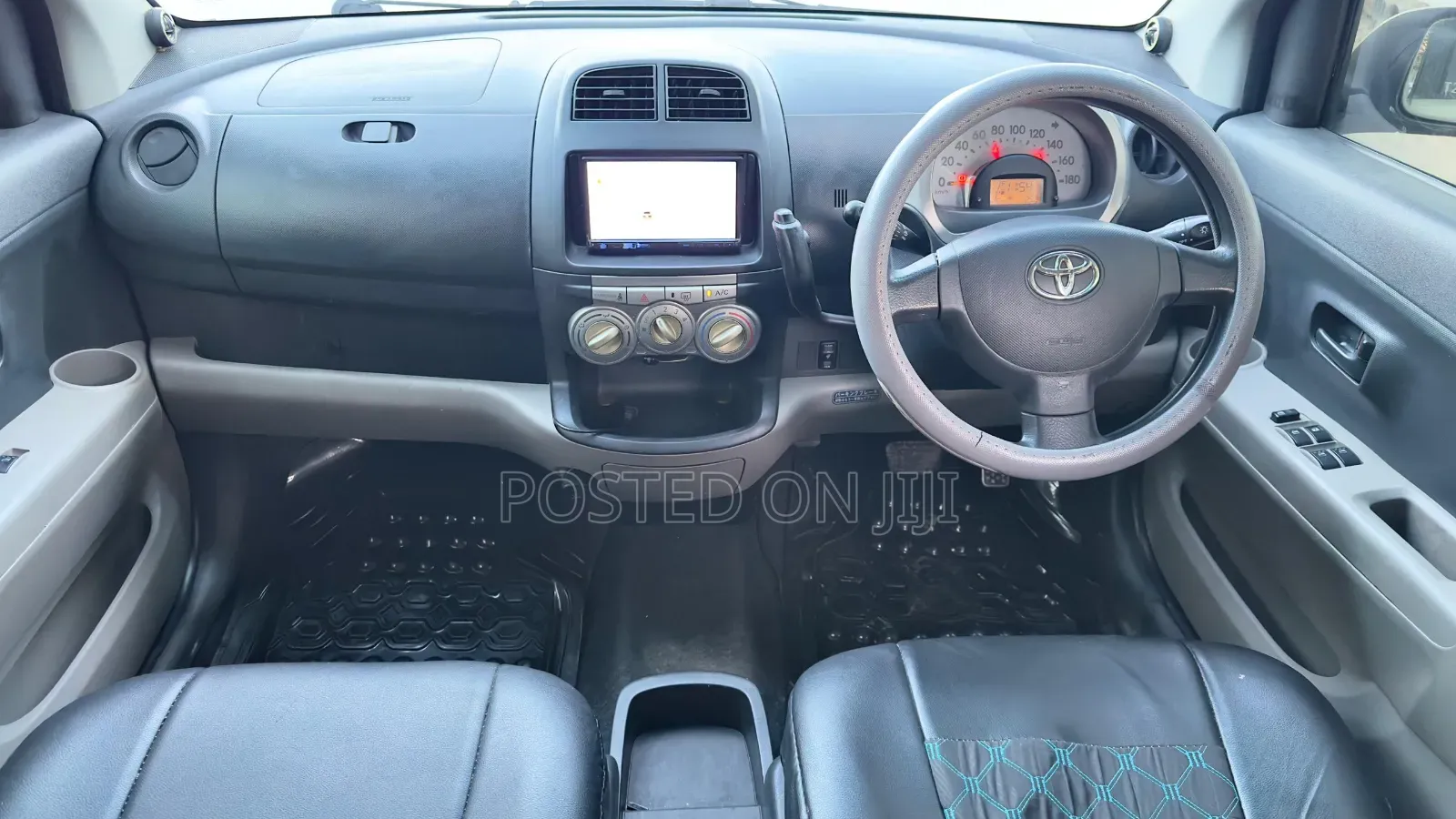 Toyota Passo 2005 Silver