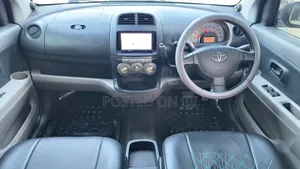 Toyota Passo 2005 Silver