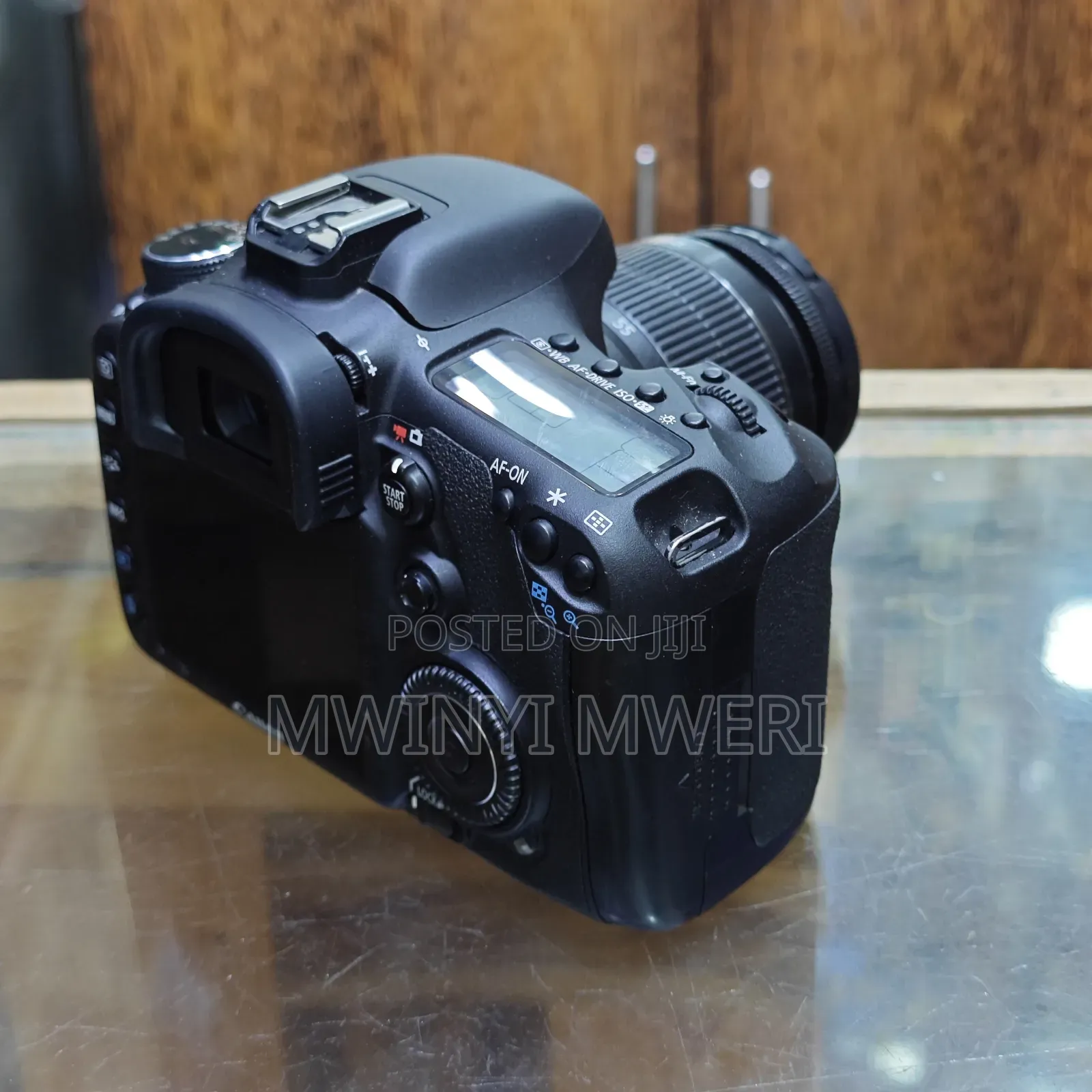 Canon Eos 7d DSLR Camera With 18-55mm Lens Kit