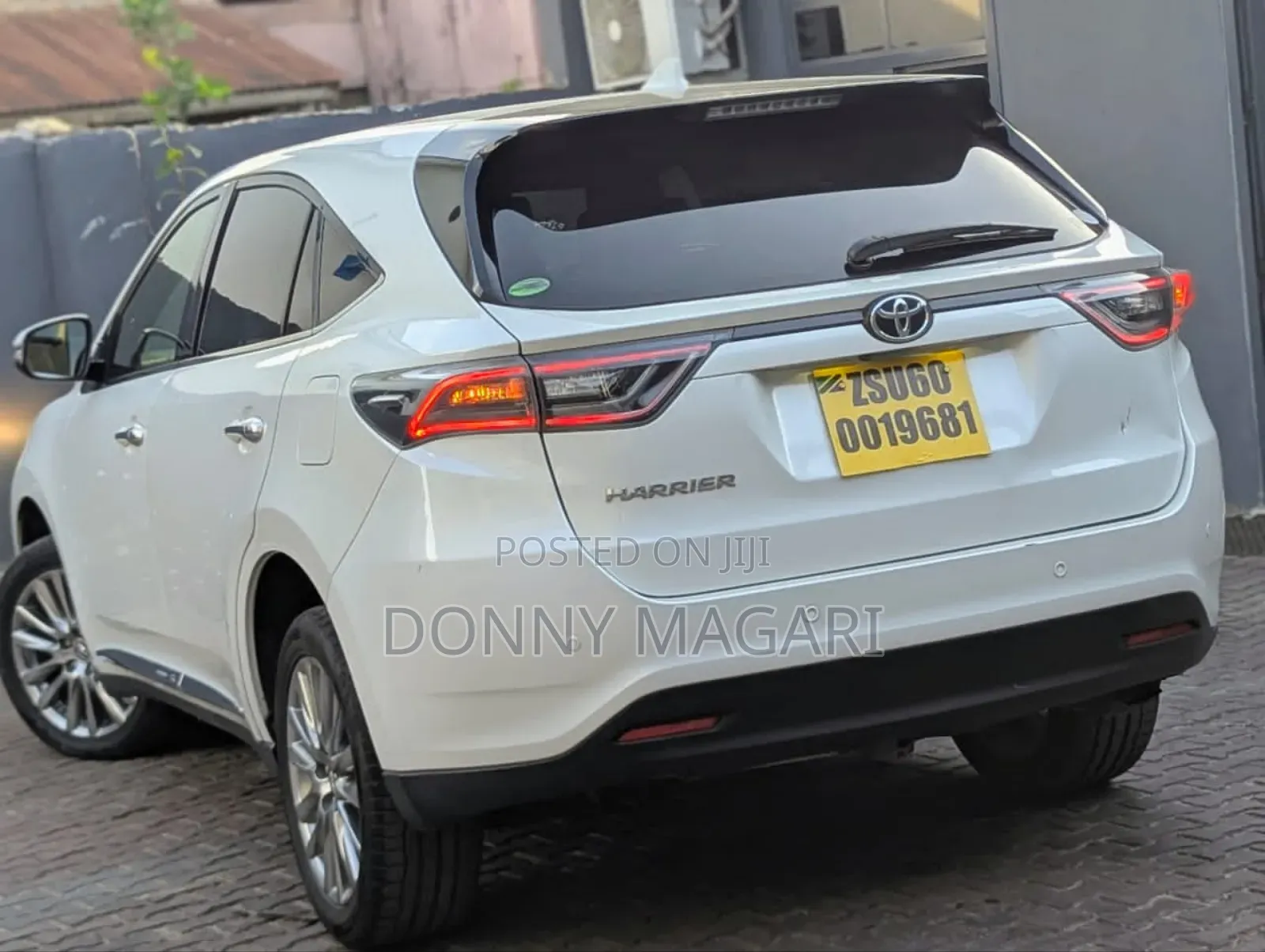 Toyota Harrier 2014 White