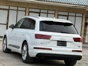 Audi Q7 2016 White