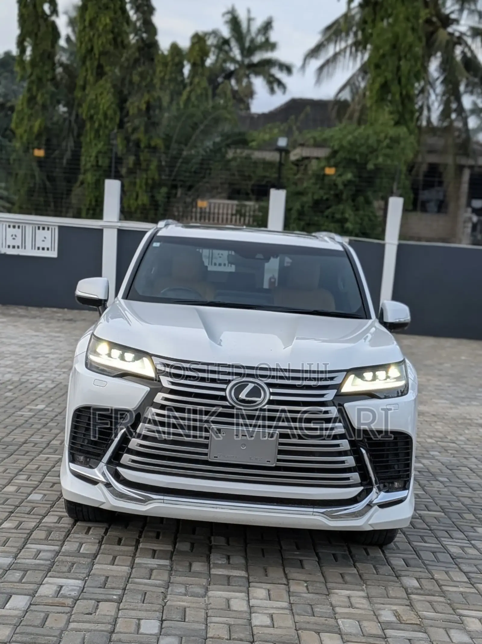 Lexus LX LX 600 2024 White