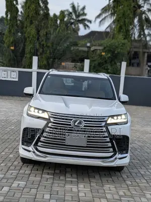 Lexus LX LX 600 2024 White