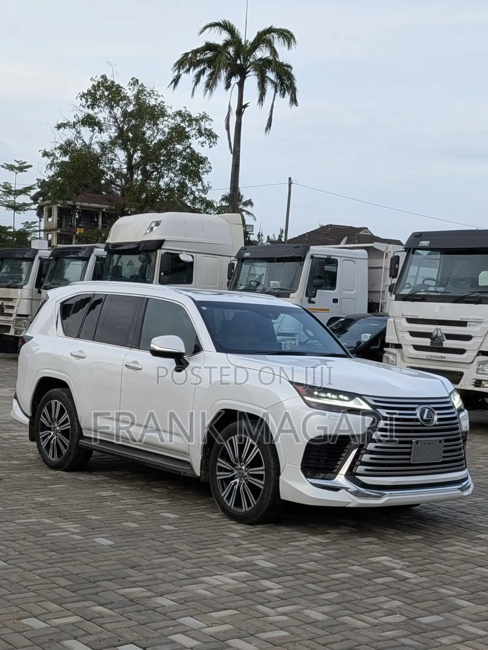 Lexus LX LX 600 2024 White