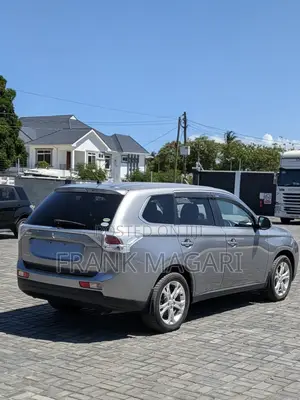 Mitsubishi Outlander 2012 Gray