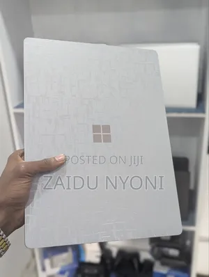 New Laptop Microsoft Surface Laptop 3 8GB Intel Core I5 SSD 256GB