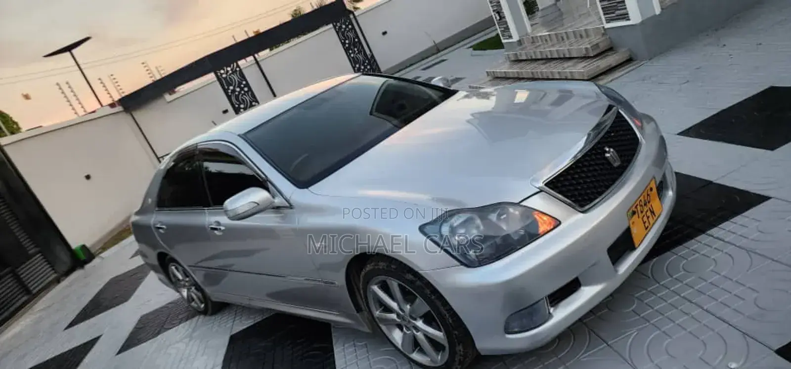 Toyota Crown 2006 Silver