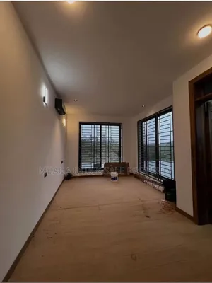 5bdrm Condo in Goba for rent