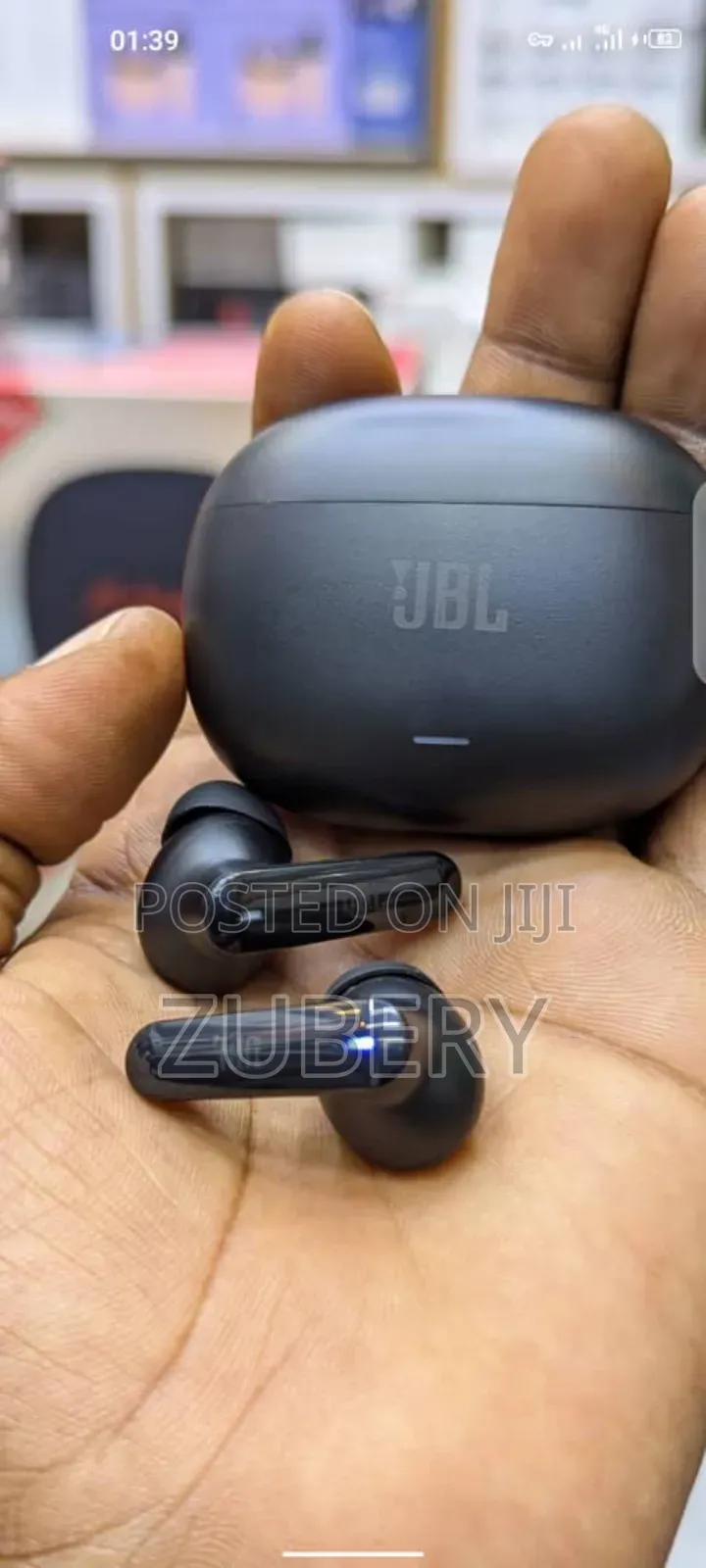 JBL New 2025 Earpods