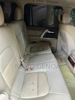 Toyota Land Cruiser 2015 Black