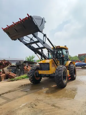 Cat Back Hoe Loader