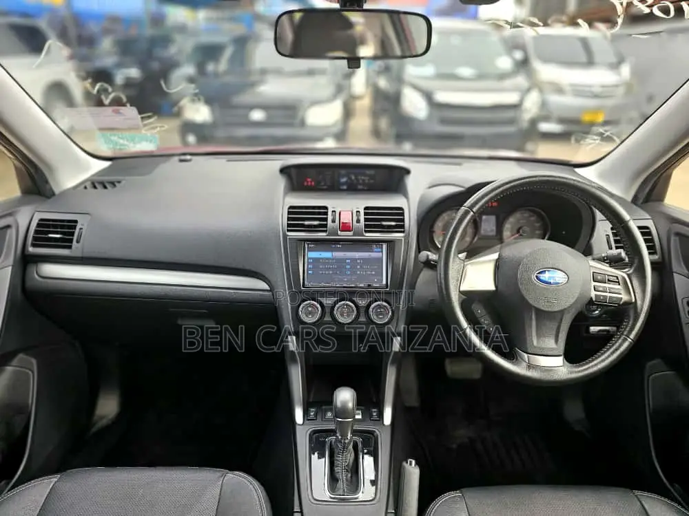 Subaru Forester 2013 Maroon