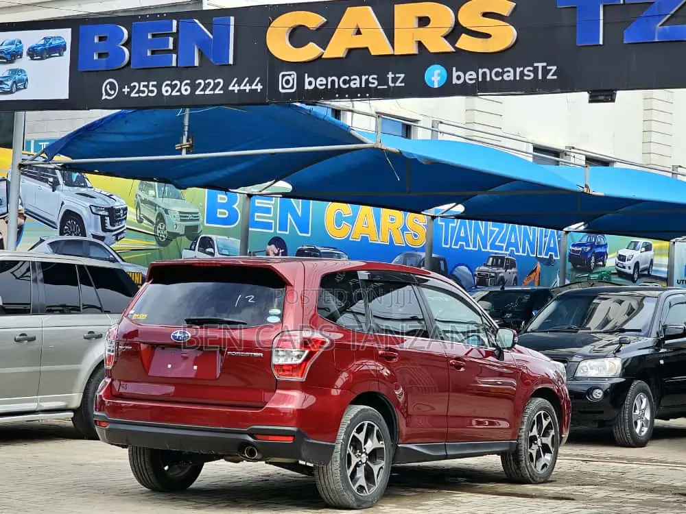 Subaru Forester 2013 Maroon