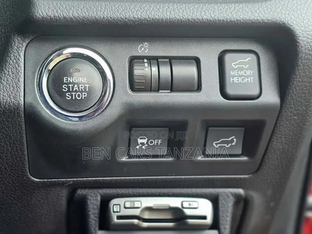 Subaru Forester 2013 Maroon