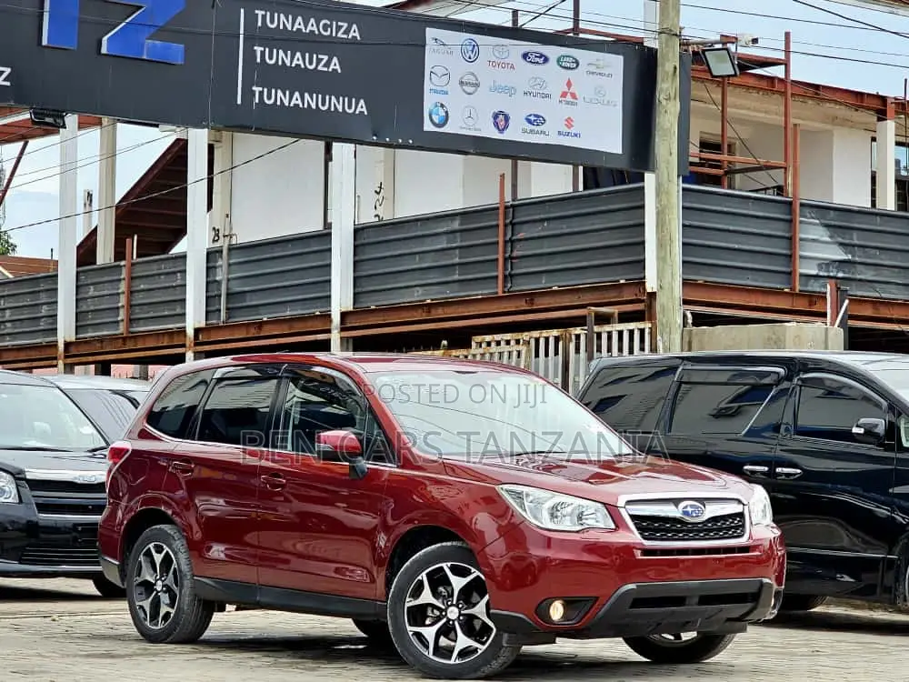 Subaru Forester 2013 Maroon