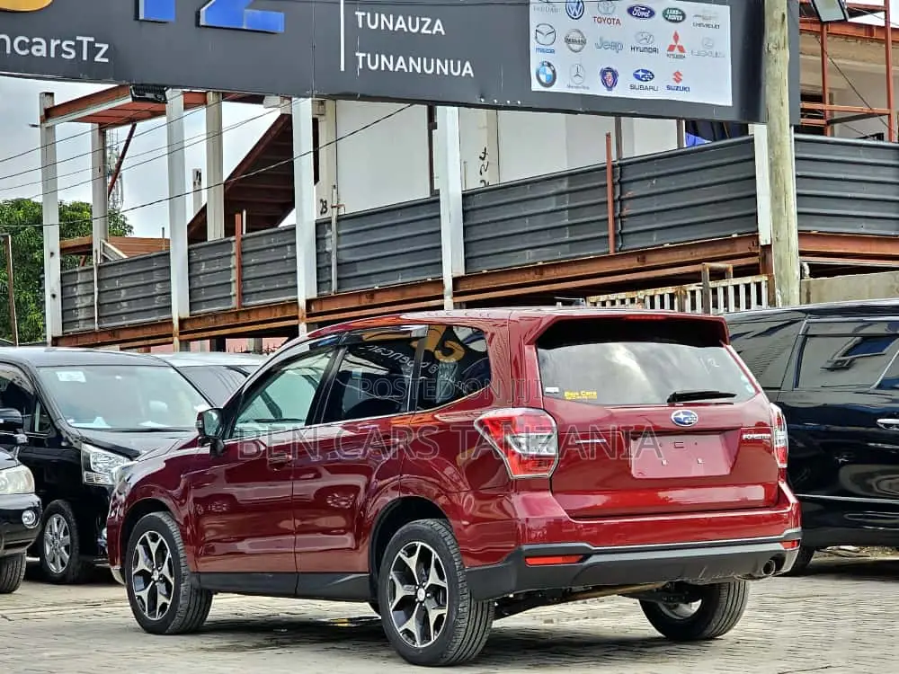 Subaru Forester 2013 Maroon