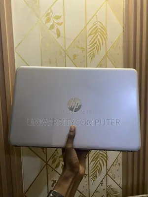 Laptop HP Pavilion 15 2GB Nvidia HDD 500GB