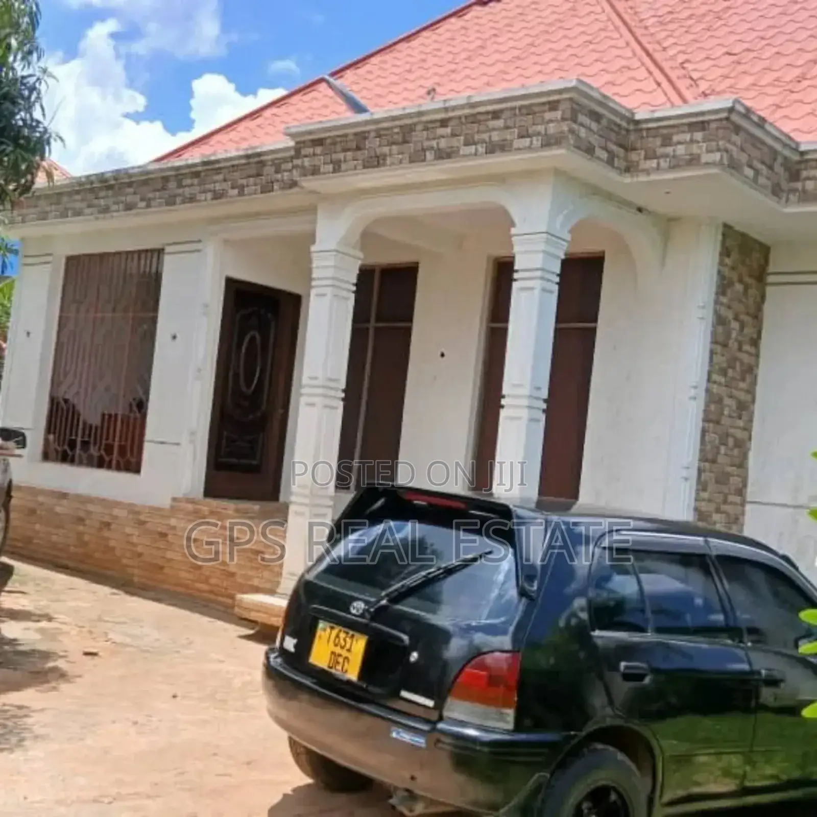 3bdrm House in Tuangoma, Kigamboni for sale