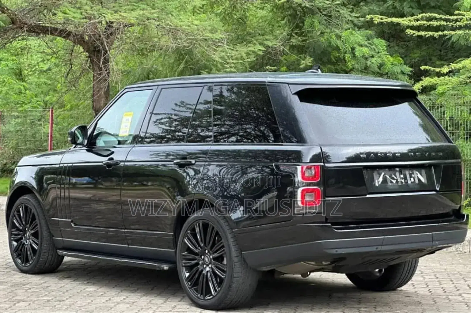 Land Rover Range Rover Vogue 2015 Matt Black