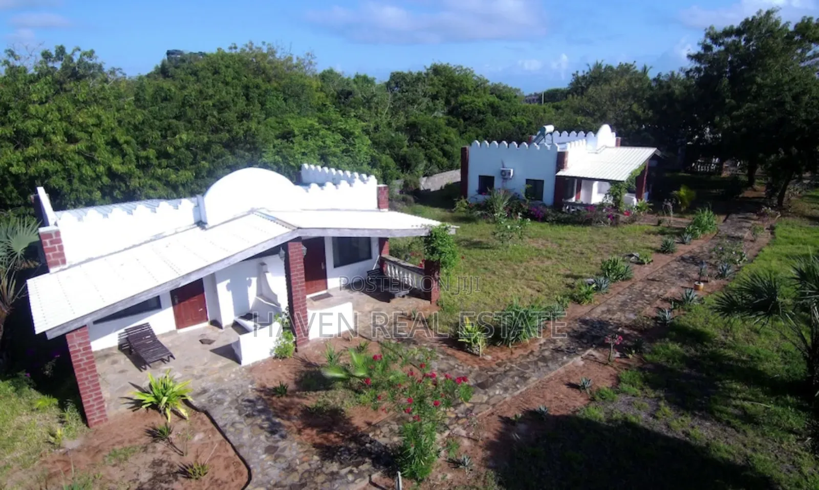 Beach Front Lodge for Sale at Tanga
