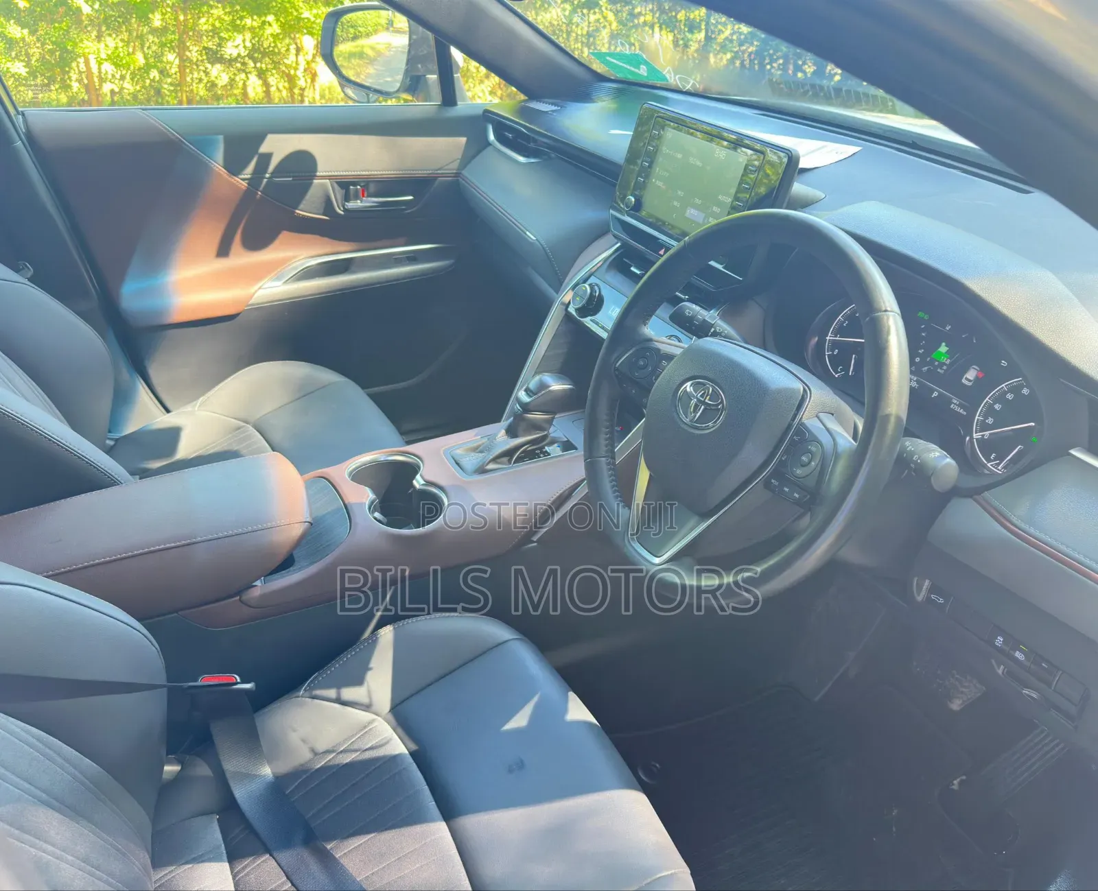 Toyota Harrier 2022 White