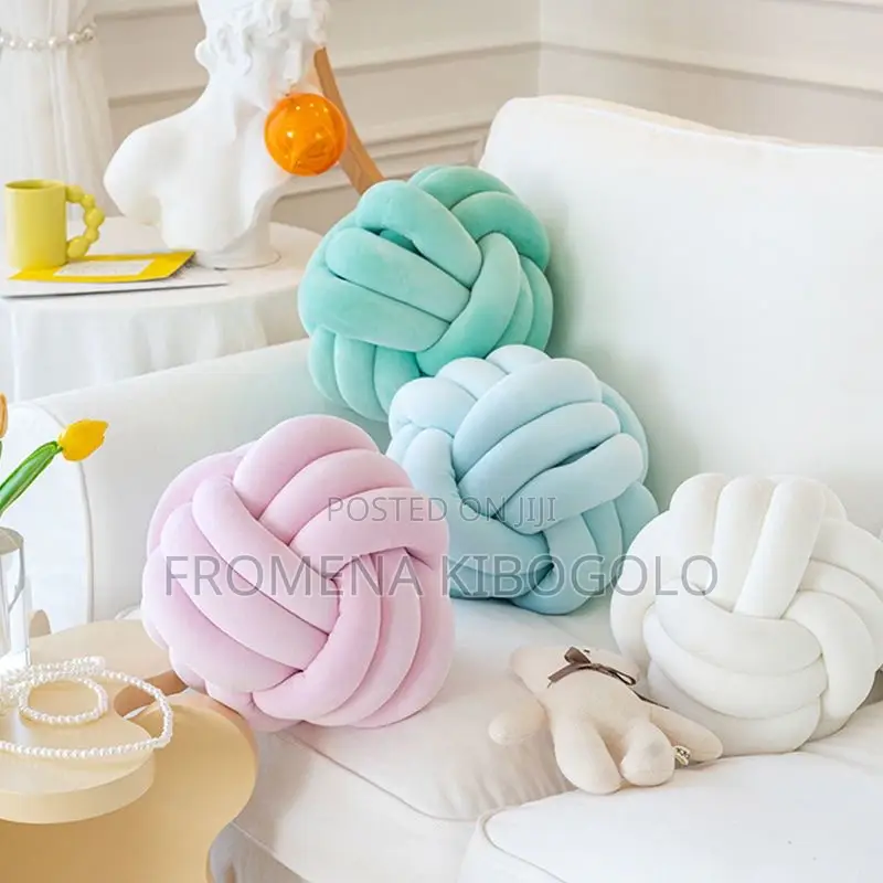 Knot Pillows