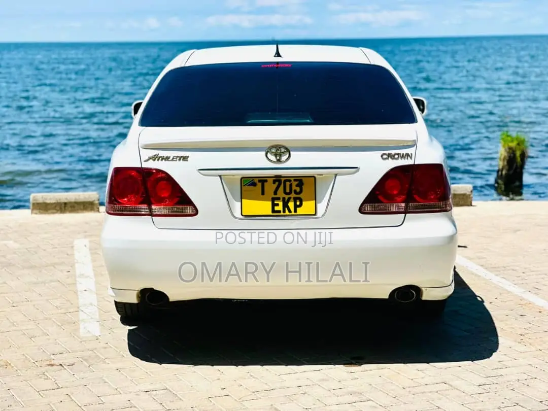 Toyota Crown 2007 Pearl