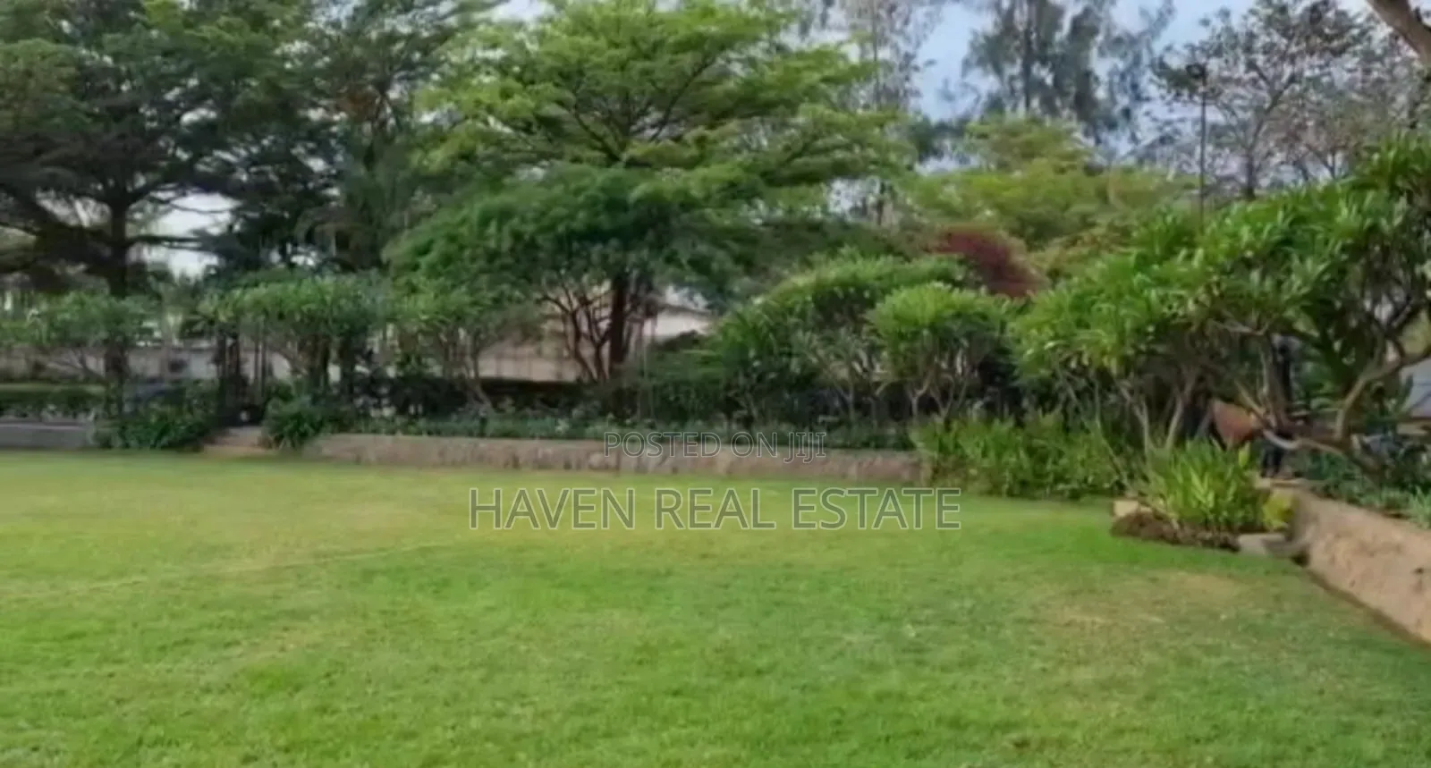 3.8acres Plot Godowns for Sale at Arusha