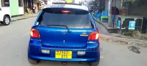Toyota Vitz 2001 Blue