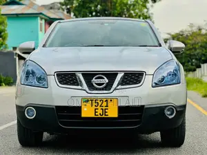 Nissan Dualis 2010 Silver