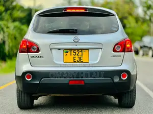 Nissan Dualis 2010 Silver
