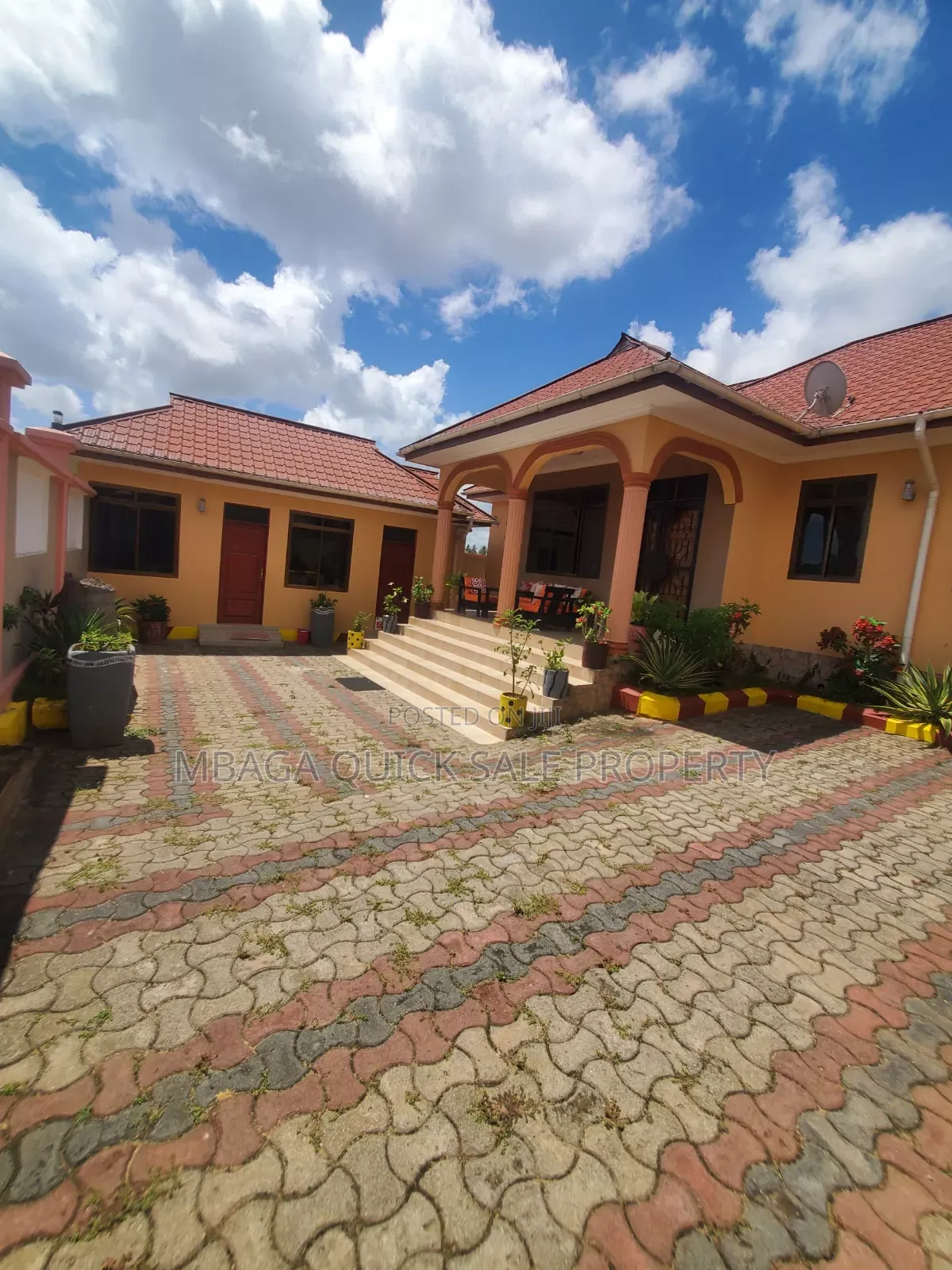 4bdrm House in Mivumoni Kontena, Goba for sale