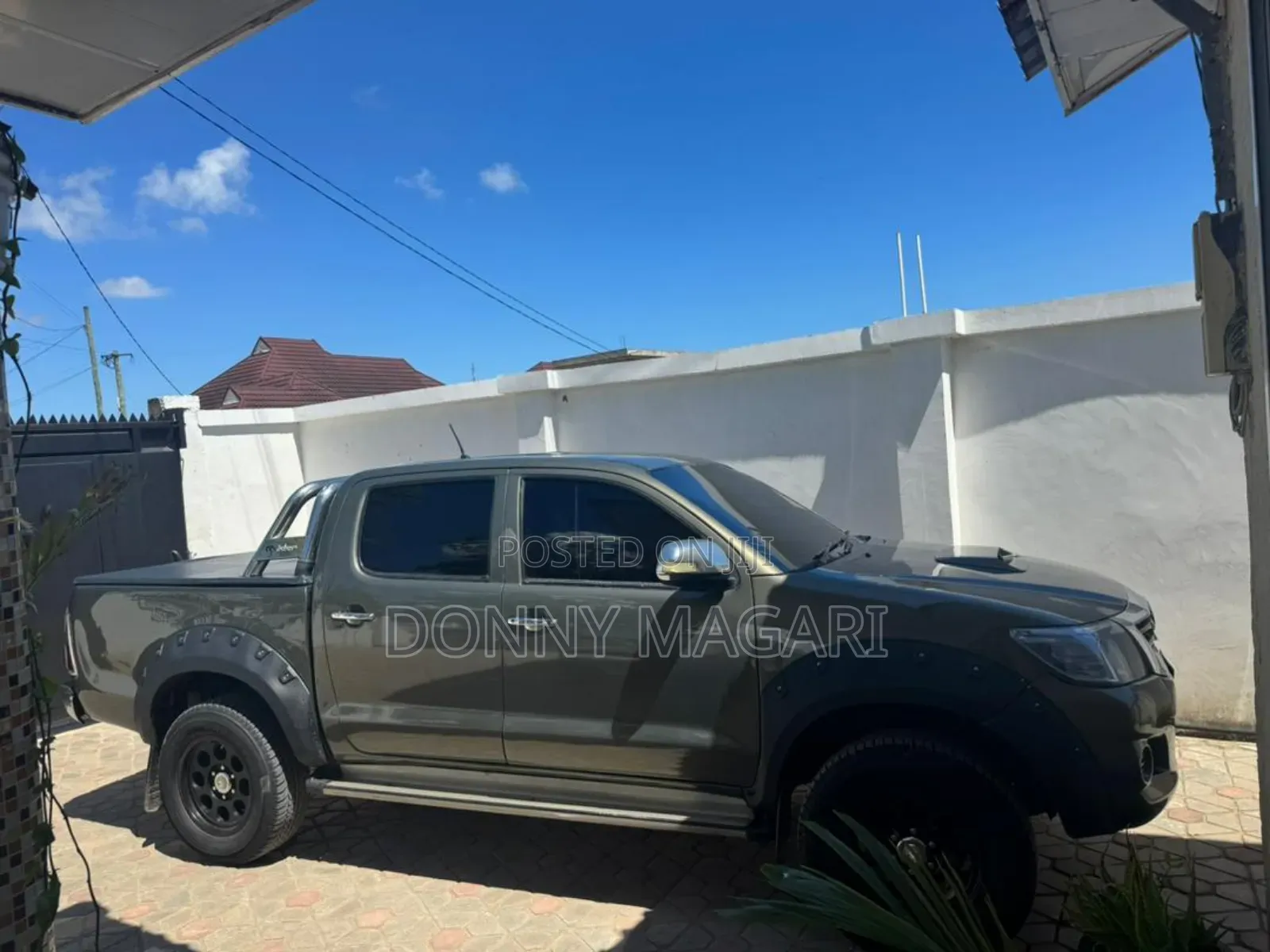 Toyota Hilux 2012 Green