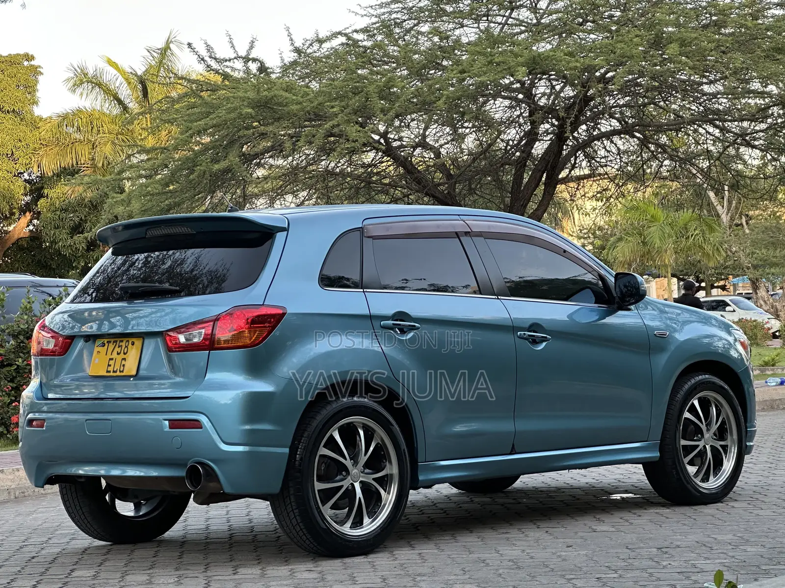 Mitsubishi RVR 2010 Blue