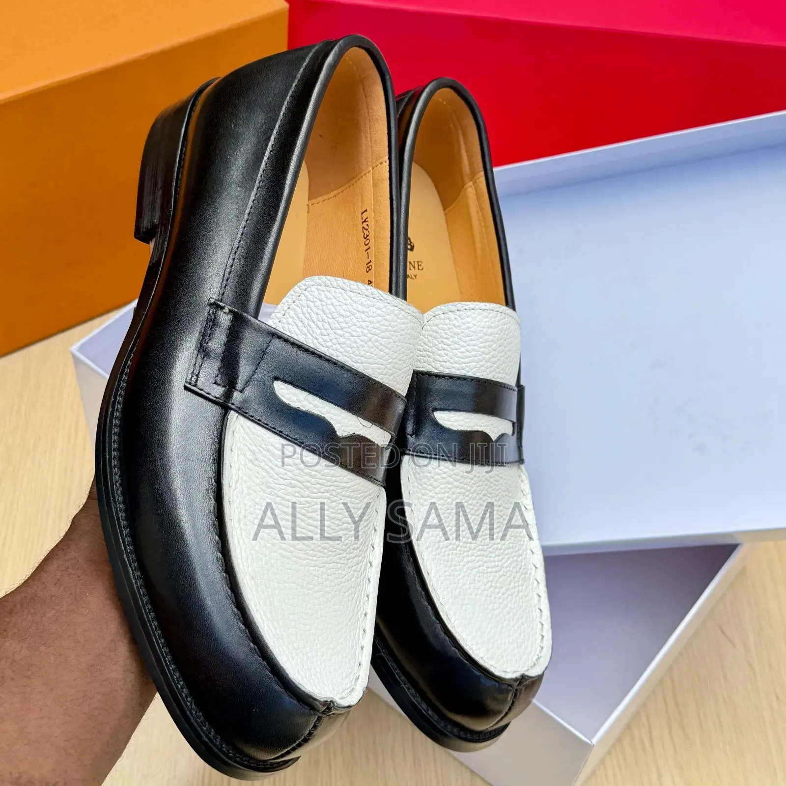 Men's Loafers Black White One Material Leather
