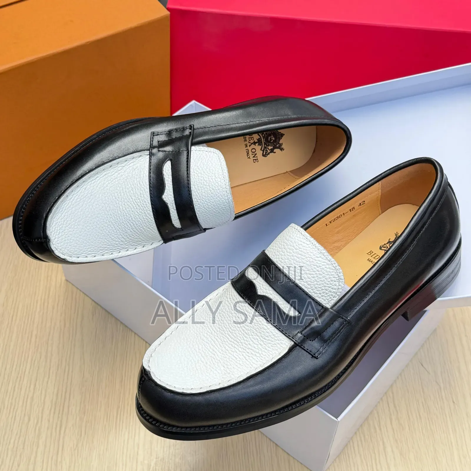Men's Loafers Black White One Material Leather