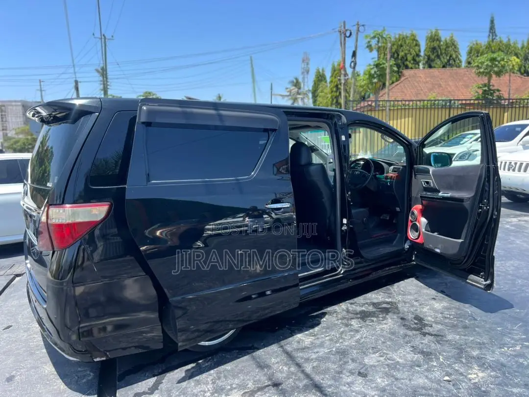Toyota Alphard 2.4 Petrol FWD 2010 Black