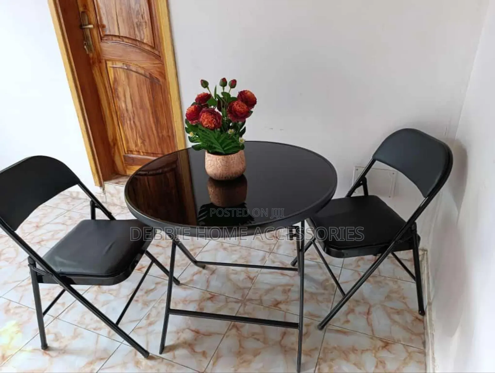 Round Foldable Table Glass Top +2 Foldable Chairs