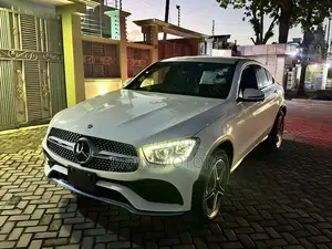 Mercedes-Benz GLC-Class 2017 White