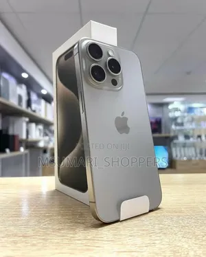 New Apple iPhone 15 Pro Max 256 GB