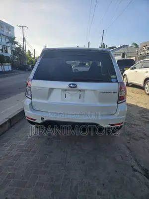 Subaru Forester 2.0D X 2010 White