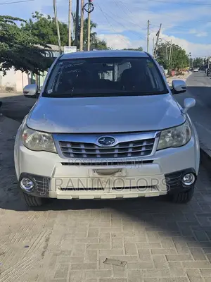 Subaru Forester 2.0D X 2010 White