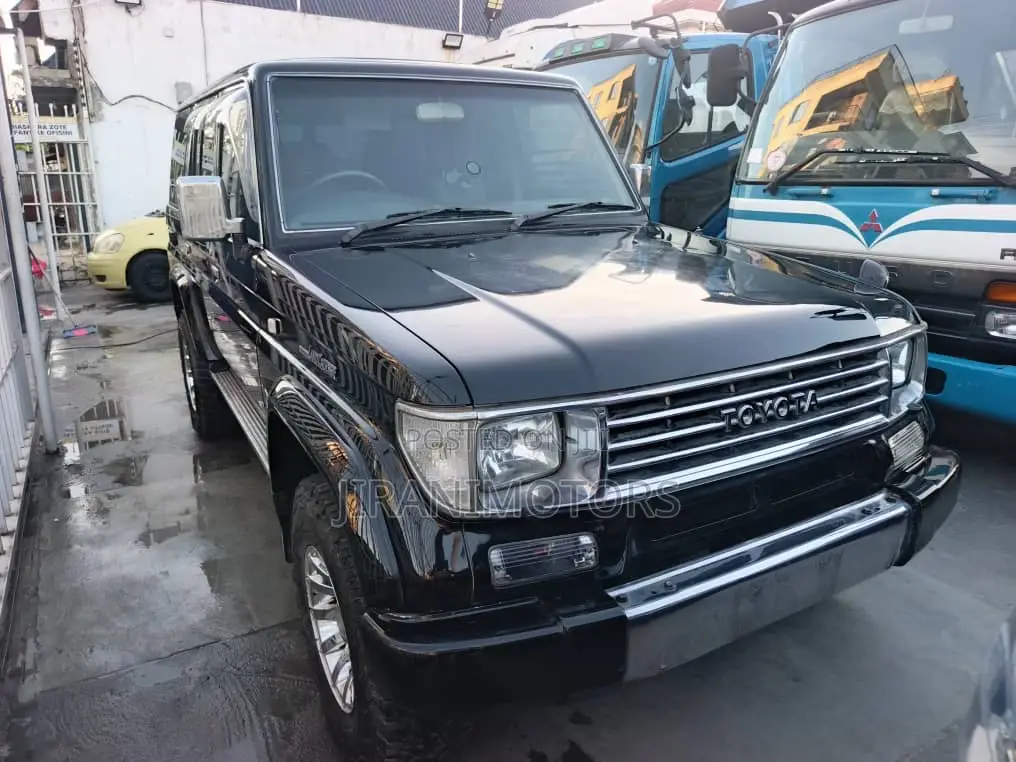 Toyota Land Cruiser Prado 3.0 D 1995 Black