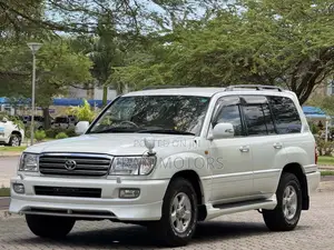 Toyota Land Cruiser 100 4.2 TD 2004 White