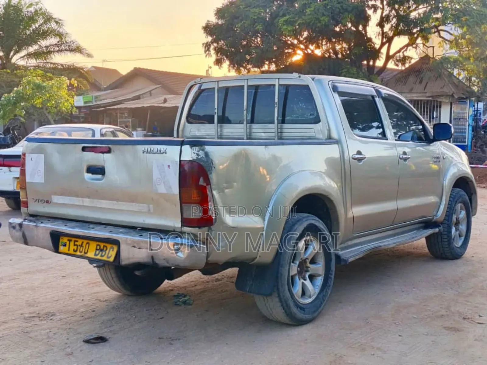 Toyota Hilux 2009 Gold