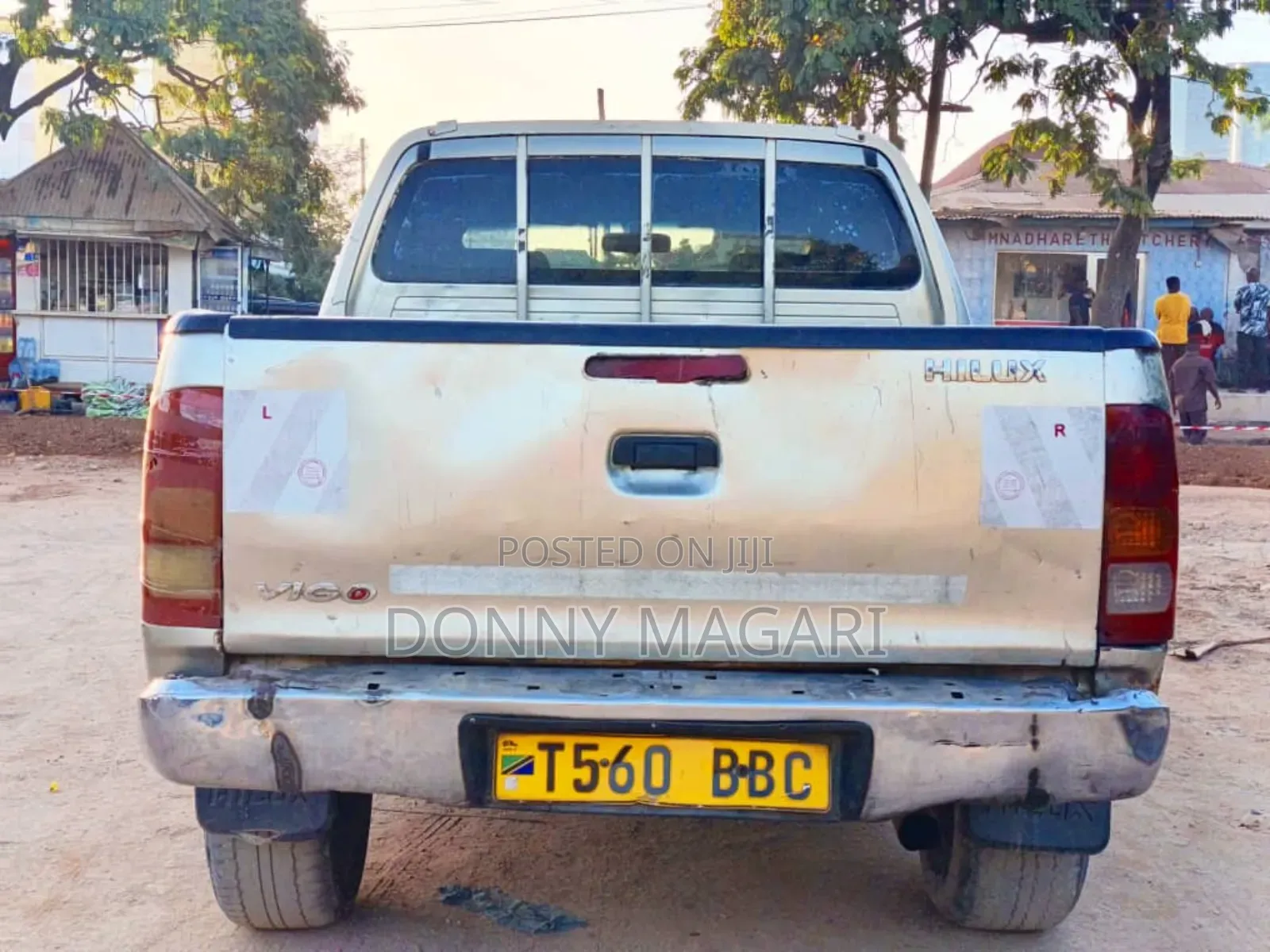 Toyota Hilux 2009 Gold