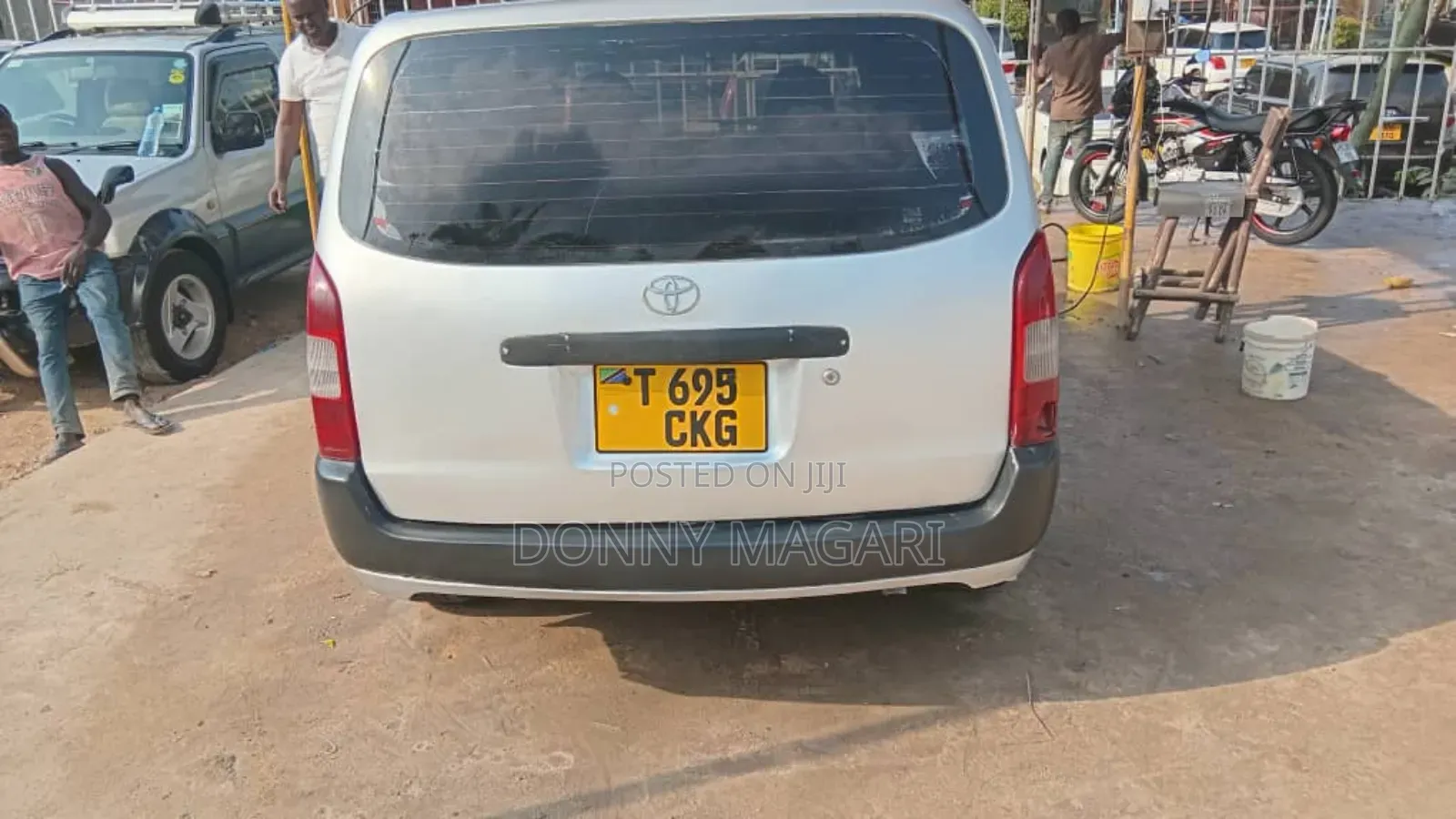 Toyota Probox 2005 Silver